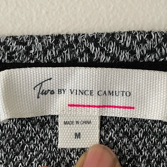 Vince Camuto Two Women's Jacquard Bell-Sleeve Sweater Size M - Picture 3 of 8